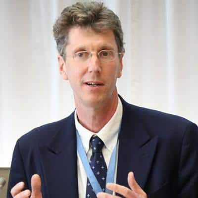 Portrait of Steven Stone Chair of the Management Board. Deputy Director, Economy Division at UNEP